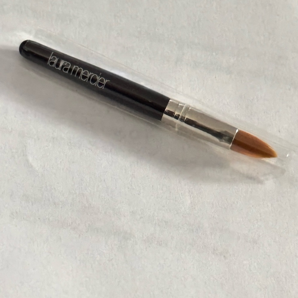 Laura Mercier Makeup Brush - Mini